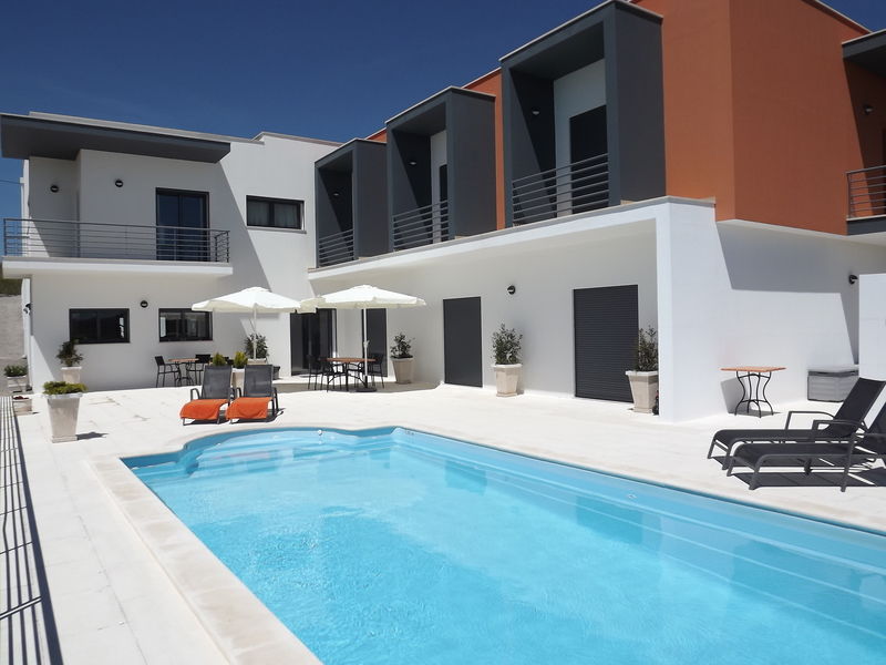 Casa Ceedina Bed And Breakfast & Beauty Batalha Bagian luar foto