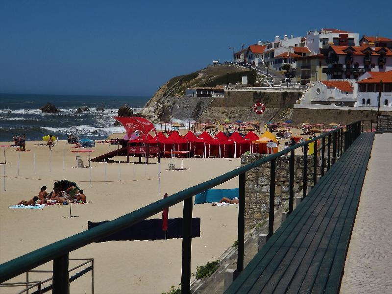Casa Ceedina Bed And Breakfast & Beauty Batalha Bagian luar foto